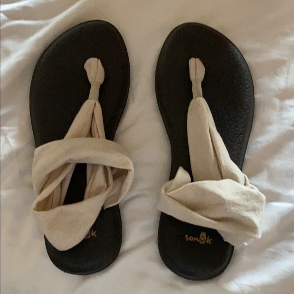 Samuel yoga slings